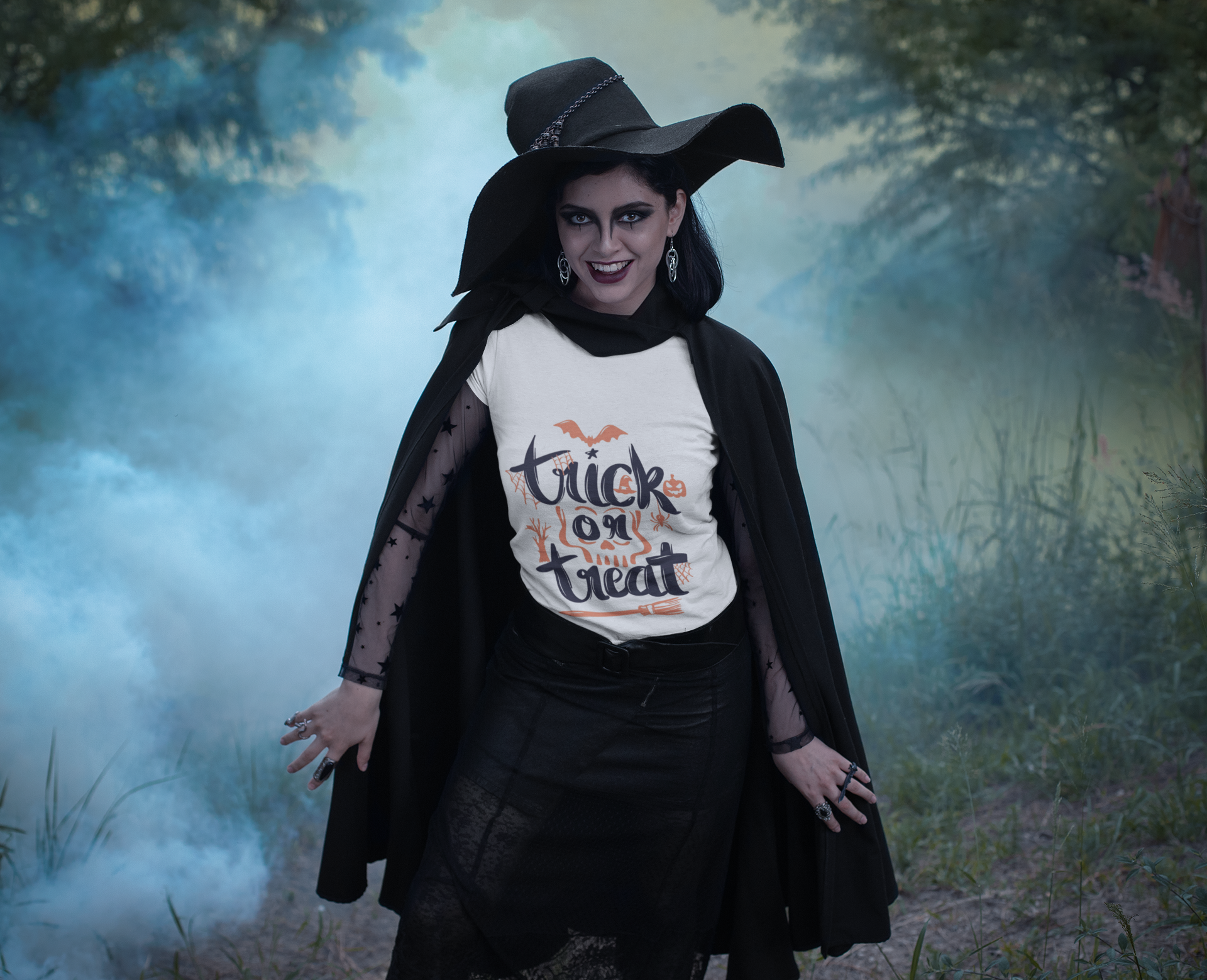 Women’s Trick or Treat Halloween T-Shirt – Spooky & Fun Graphic Tee