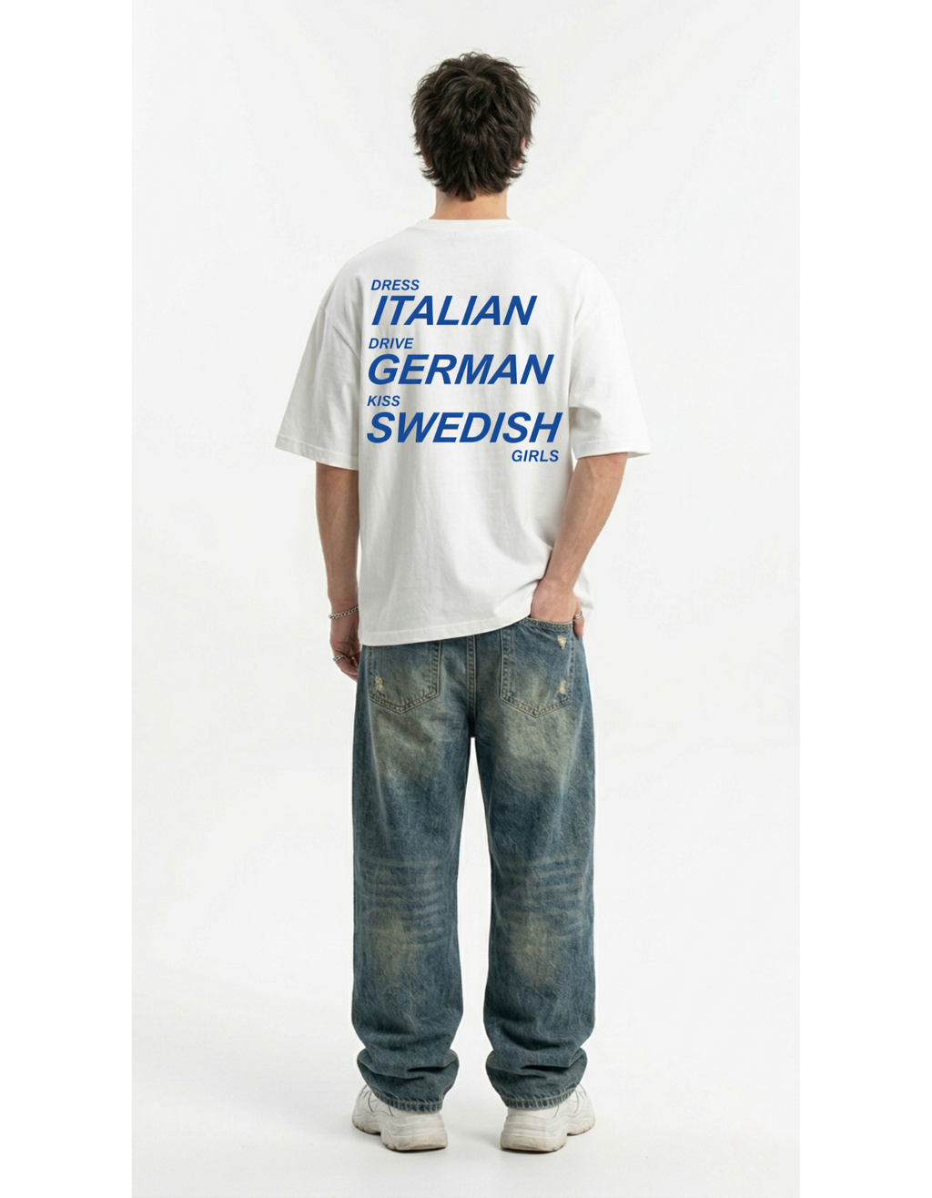 DRESS ITALIAN  Oversized T-Shirt